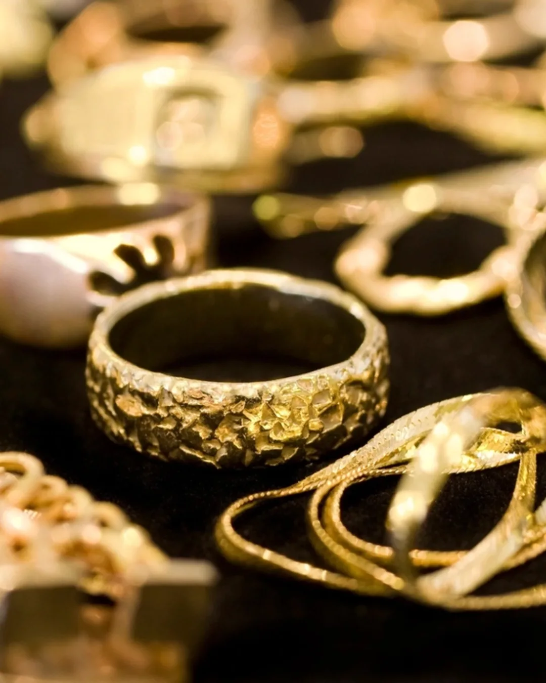 Gold jewellery